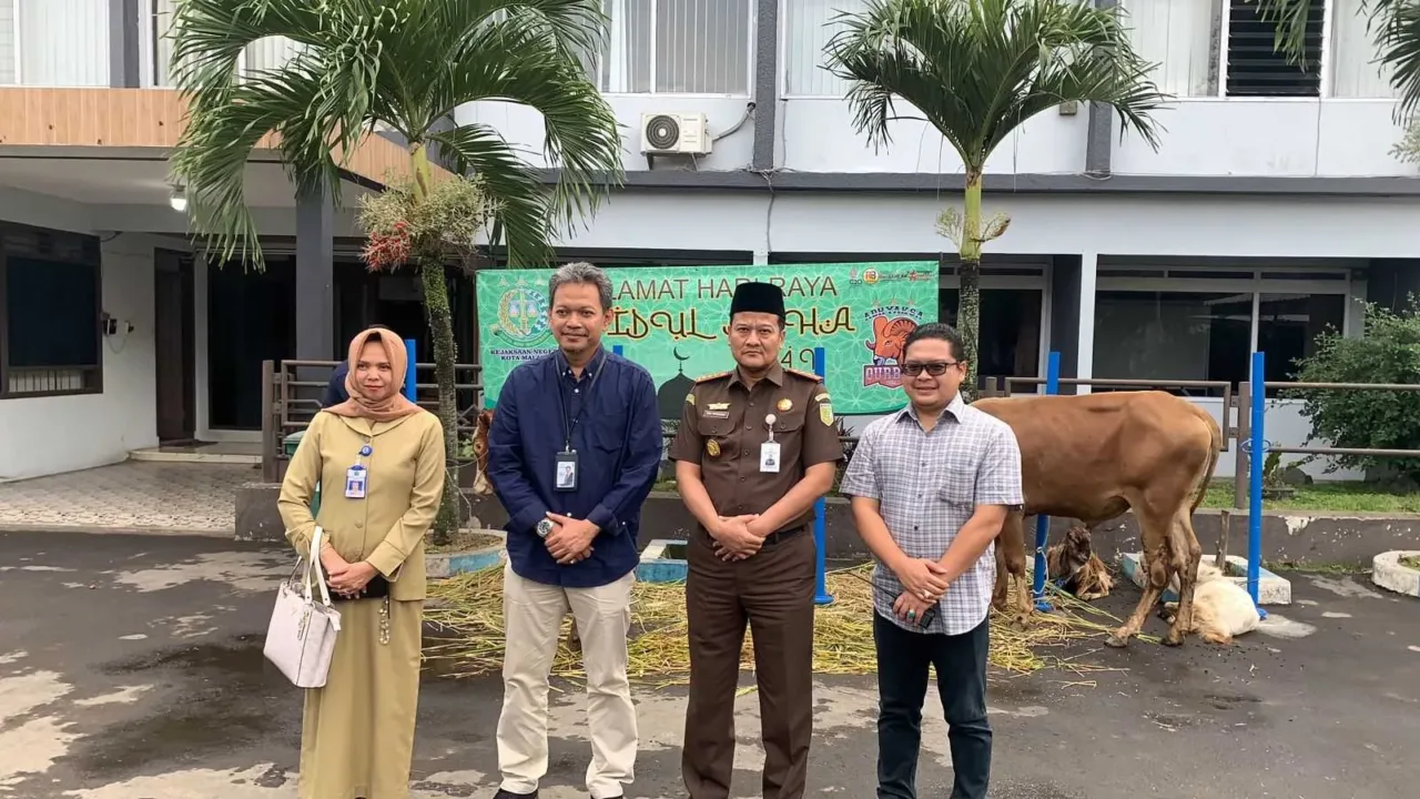 Kejaksaan Negeri Kota Malang Serahkan Hewan Qurban Idul Adha 1444 H