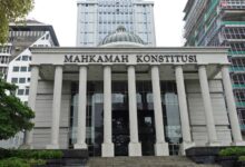 Mk Tolak Gugatan Sistem Pemilu, Tetap Coblos Caleg Atau Golput
