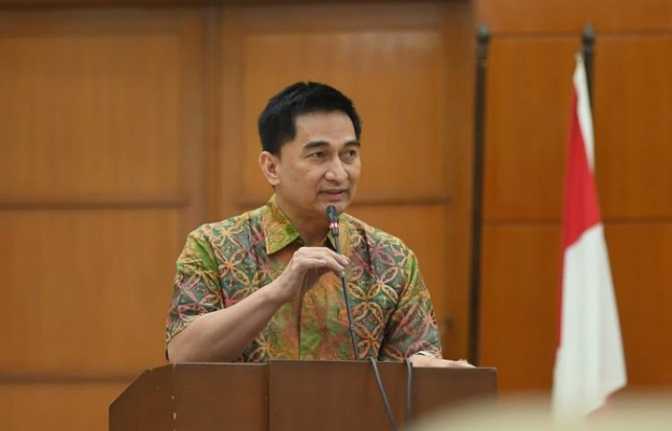 Komisi Iii Dpr Ri Minta Ketua Pn Parigi Moutong Tak Intervensi Sidang Istrinya Di Bali