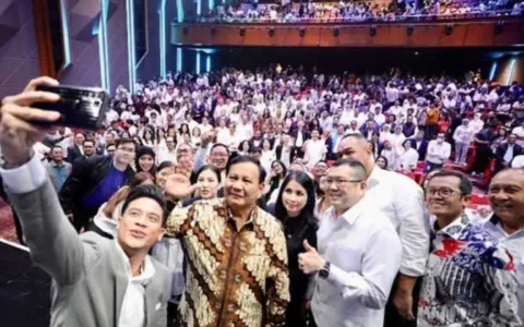 Aktivis 98 Haris Rusly Moti Nahkodai Relawan Pendukung Prabowo