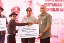 Bupati Zaki Dampingi Wamentan RI Kunjungi PUSKAGRO dan PT. TUM