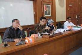 Dprd Puji Komitmen Bulog Serap Gabah Petani