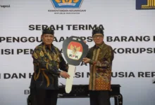 Menkumham RI Yassona Laoly Terima Aset BMN dari KPK, Cek Selengkapnya