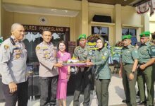 Kasdim 0601/Pandeglang Berikan Kejutan Ke Mapolres Di Hut Bhayangkara Ke 77