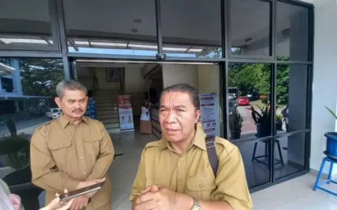 PJ Gubernur Banten Al Muktabar Pantau PPDB 2023/2024 dan Pastikan Tidak Ada Kendala