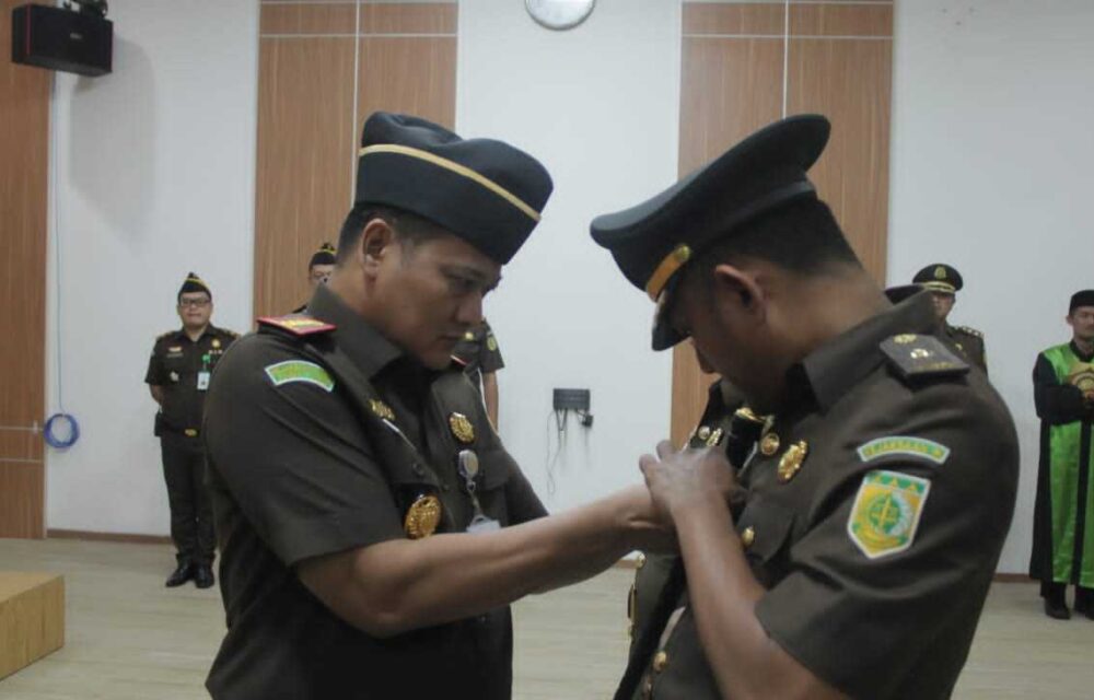 Kajari Malang Edy Winarko Pimpin Sertijab Dan Pisah Sambut Eselon Iv