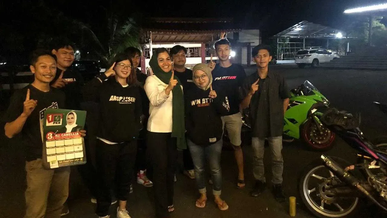 Klub Motor Beri Dukungan Penuh Teh Camel