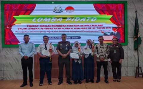 Sambut Hari Bhakti Adhyaka 63, Kejari Kota Malang Gelar Pelombaan Pidato SMA