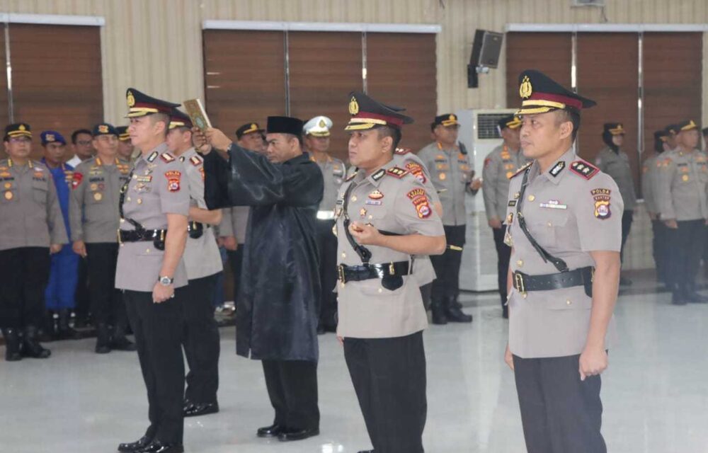 Upacara Sertijab Kapolres Lebak Dan Kapolres Serang Dipimpin Langsung Kapolda Banten
