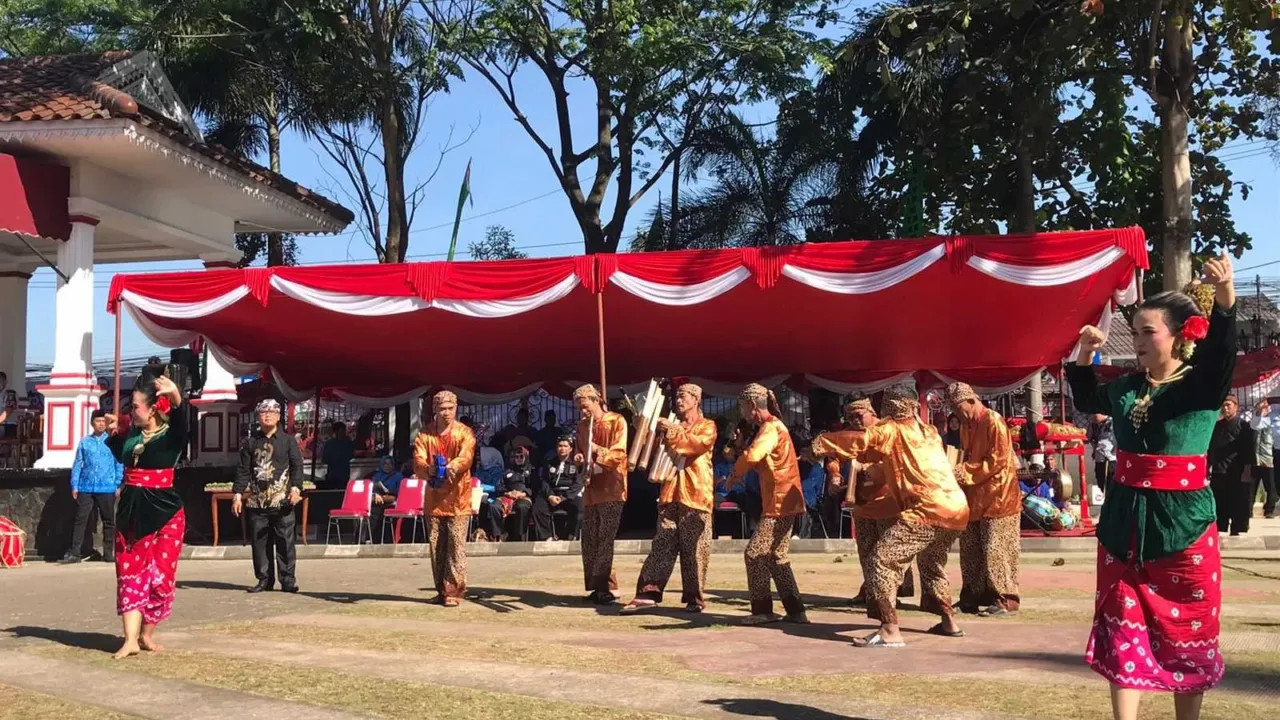 Lapas Cianjur Ikuti Upacara Mieling Milangkala ke 110, Tampilkan Seni Calung