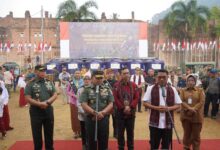 Ribuan Warga Sambut Ceria Kasad Jendral Dudung Resmikan Fasilitas Air Bersih