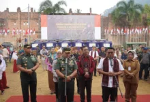 Ribuan Warga Sambut Ceria KASAD Jendral Dudung Resmikan Fasilitas Air Bersih