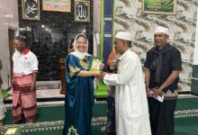Peringati 10 Muharram, Camellia Panduwinata Gelar Bakos