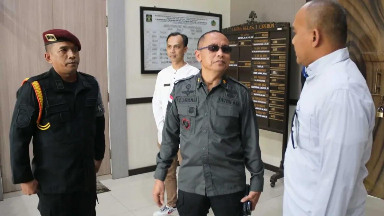 Irjen Kemenkumham Ir. Razilu Kunjungi Lapas Cirebon, Begini Selengkapnya