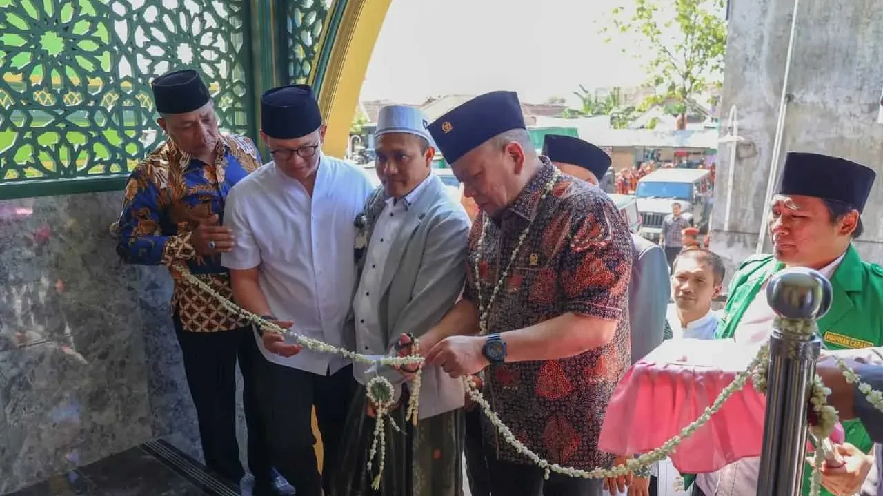 Resmikan Masjid di Sidoarjo, Ketua DPD RI Bicara Kembali ke Pancasila Sebagai Legacy bagi Bangsa
