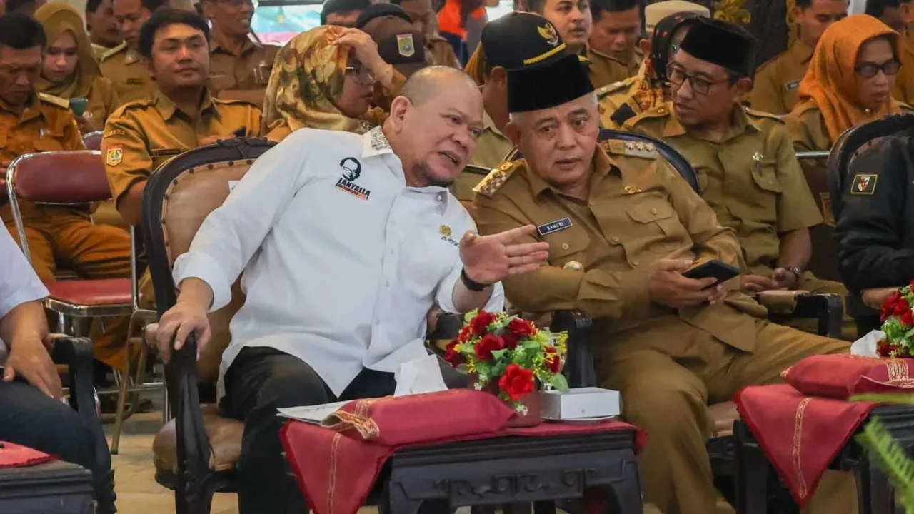 Di Depan Kepala Desa se-Malang, Ketua DPD RI Ingatkan Pengelolaan Keuangan Desa