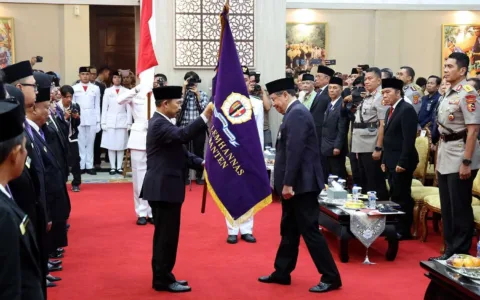Pj Gubernur Al Muktabar Hadiri Pelantikan Pengurus DPD IKAL-LEMHANNAS Banten