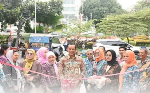 Buka Workshop Dan Bazar Jakarta Entrepreneur, Kepala Kantah Kota Jakpus: Cintailah Produk Dalam Negeri
