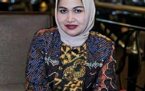 Camelia Petir Soroti Ibu Aniaya Anak Kandung di Tangsel