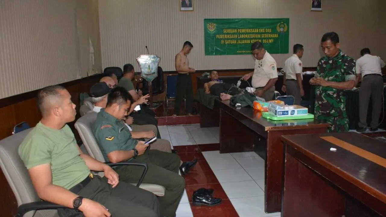 Pastikan Kesehatan Korem dan PNS 064/MY, Detasemen Wilayah Lakukan EKG