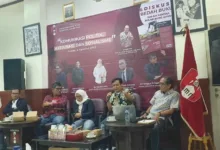 Media Sosial Sebagai Alternatif Jalan Baru Politik Progresif