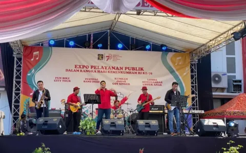 de GUNS Band Tampil Memukau di Penutupan Temu Bisnis Tahap VI dan ICEF 2023