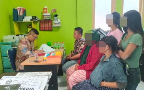 Ditangkap Bersama Seorang Pemilik Sabu, Polsek Rambahhilir Rehab 4 Wanita di Perwakilan BNNP