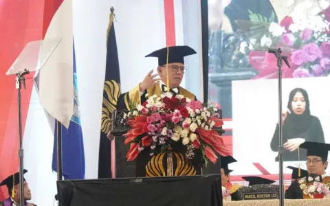 Mantul, Sekjen Kemenkumham Terima Gelar Doktor Honoris Causa dari UNESA