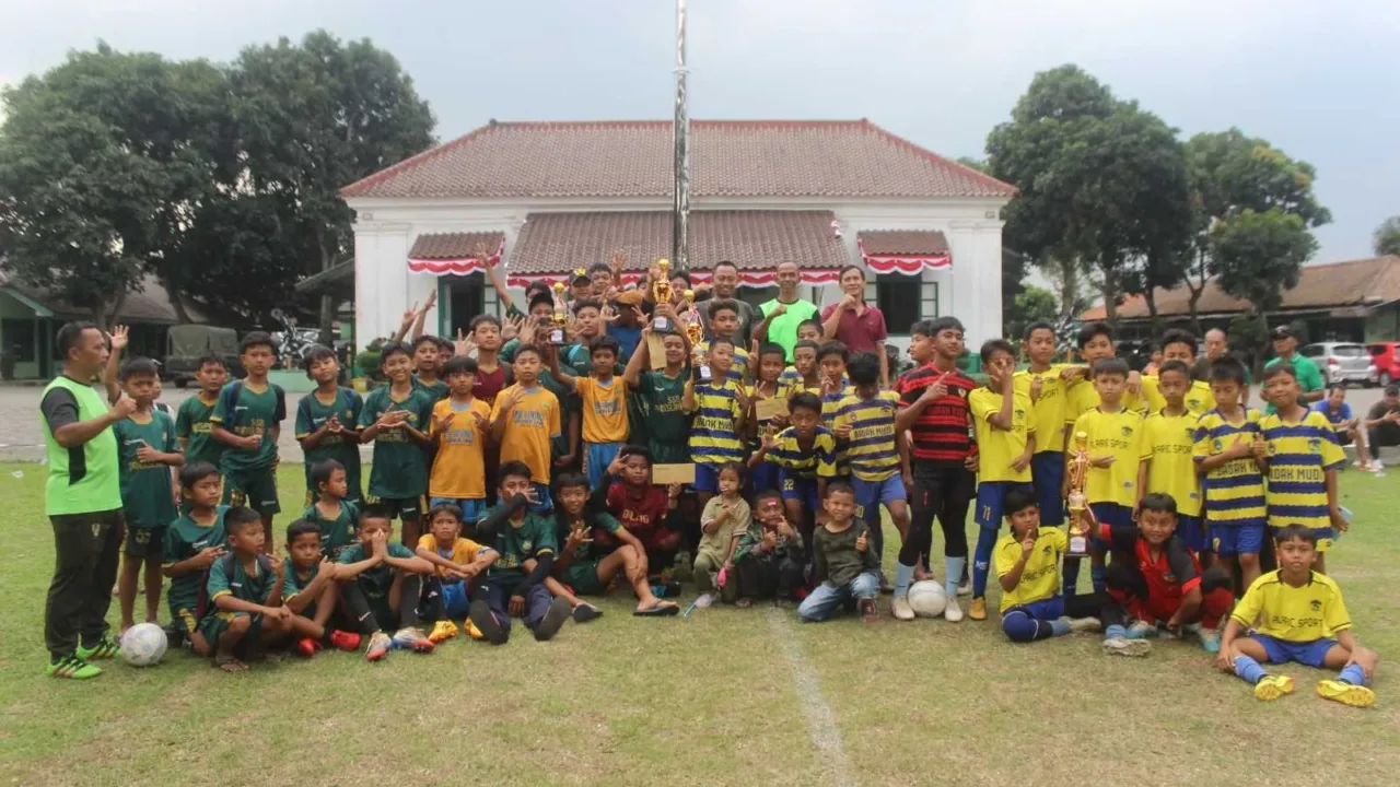 Dandim 0601/Pandeglang Tutup Turnamen Mini Soccer