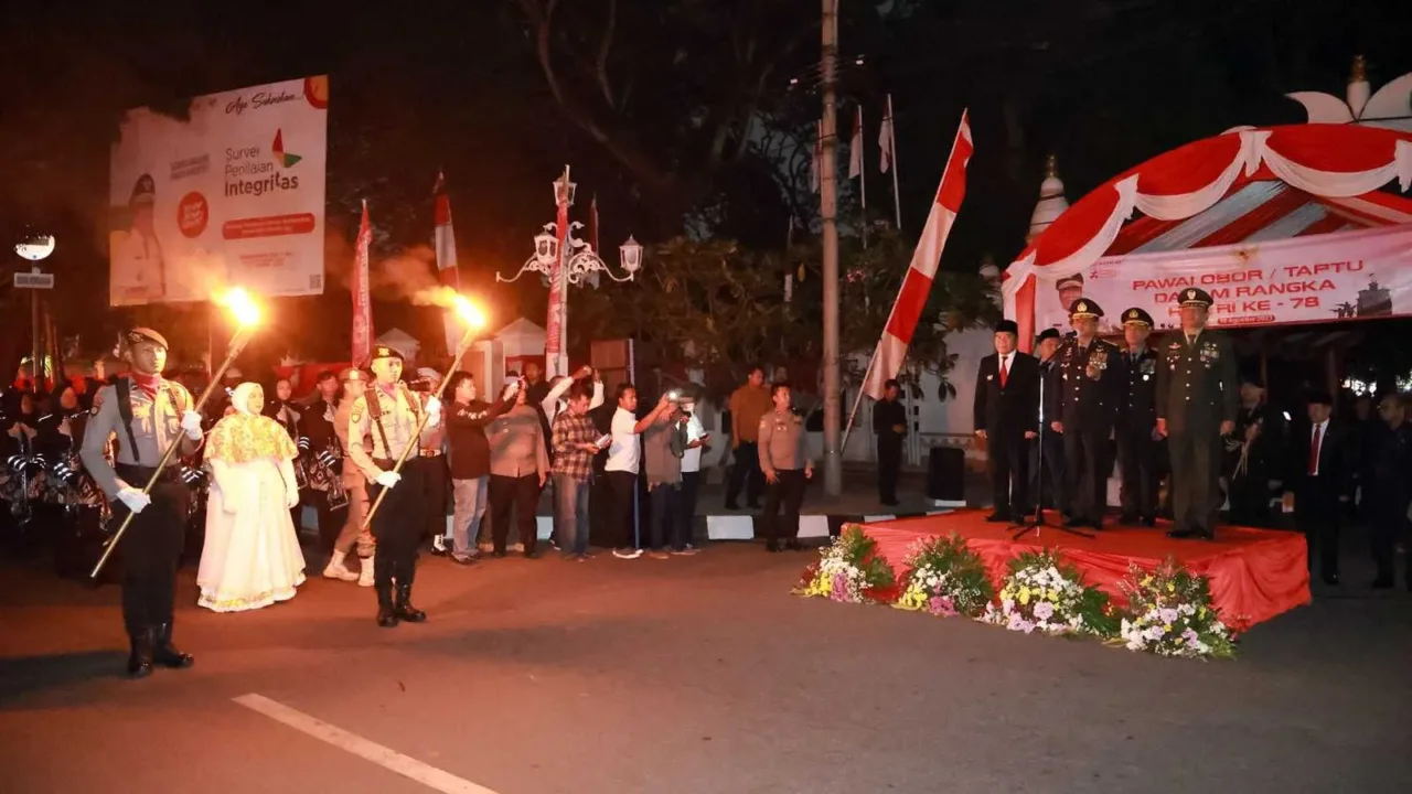 Pj Gubernur Banten Hadiri Upacara Taptu Rangkaian HUT RI Ke-78