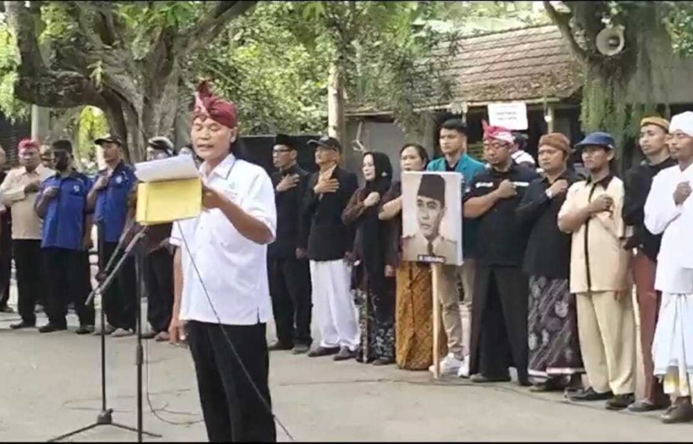 Puluhan Komunitas Kembali Deklarasi Di Depan Perwakilan Dprd