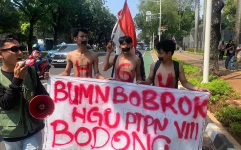 Pemuda KEPAL Unjuk Rasa Tuntut BUMN Selesaikan HGU PTPN VIII