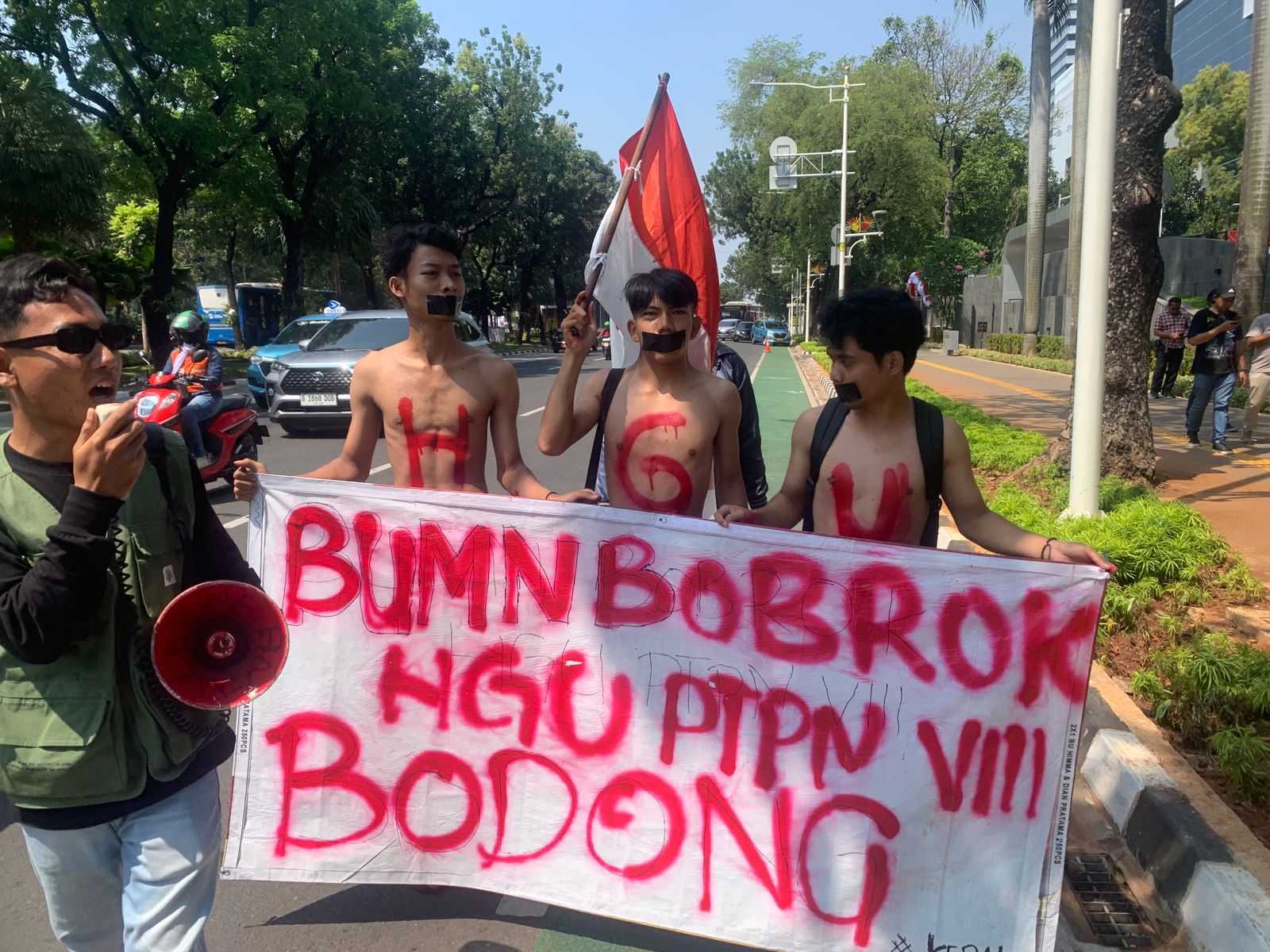 Pemuda Kepal Unjuk Rasa Tuntut Bumn Selesaikan Hgu Ptpn Viii