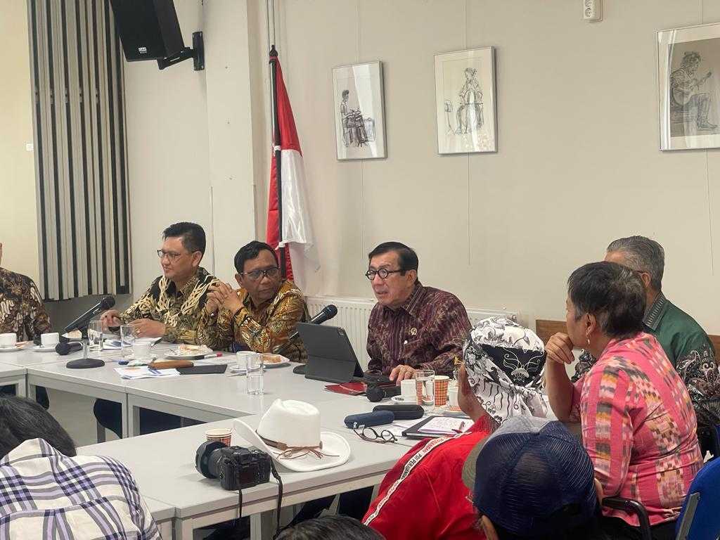 Menkumham Ri Dan Menkopolhukam Temui Eks Mahid Di Belanda 3 Menkumham Ri Dan Menkopolhukam Temui Eks Mahid Di Belanda