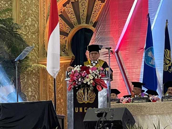 Mantul, Sekjen Kemenkumham Terima Gelar Doktor Honoris Causa Dari Unesa