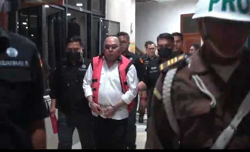It Selaku Anggota Komisi I Dpr Ri Ditetapkan Tersangka Perkara Korupsi Pertambangan Pt Sendawar Jaya