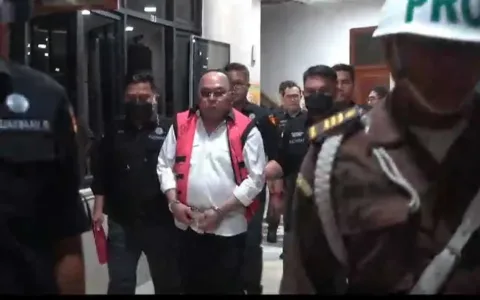 IT Selaku Anggota Komisi I DPR RI Ditetapkan Tersangka Perkara Korupsi Pertambangan PT Sendawar Jaya