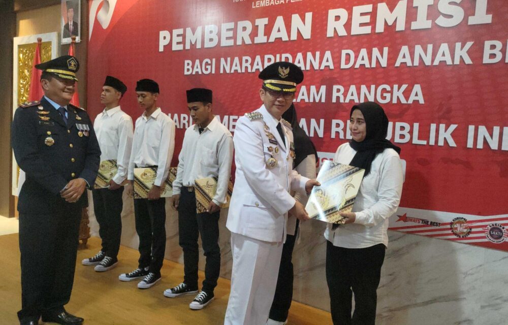 Saat Hut Ri Ke 78, Lapas Kelas Ii Cikarang Berikan Remisi Ke 1268 Warga Binaan