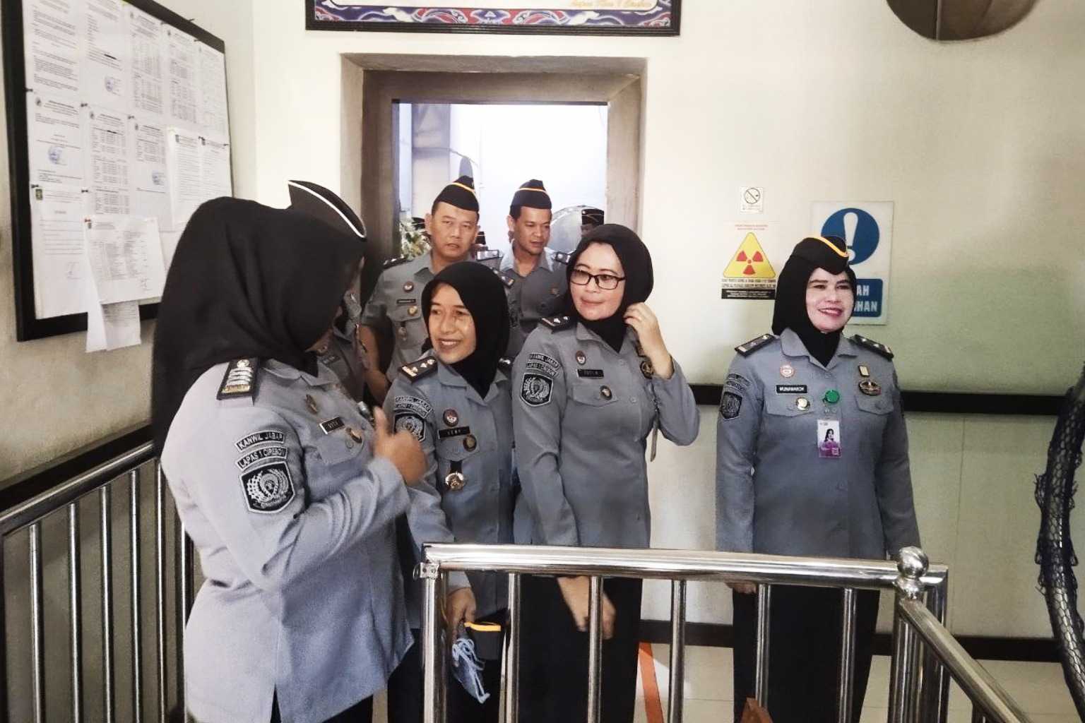Lapas Cirebon Laksanakan Pemeriksaan Rutin Seluruh Pegawai Lapas, Begini Selengkapnya