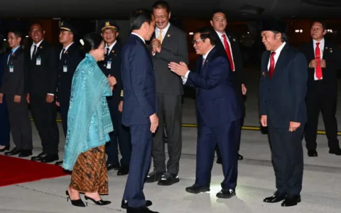 Pj Gubernur Banten Al Muktabar Sambut Kedatangan Presiden RI Usai Hadiri KTT G20 India
