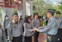 Apel Pagi Dirangkaikan Dengan Kenaikan Pangkat Setingkat Lebih Tinggi 4 Pegawai Bapas Subang
