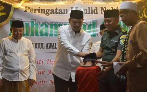 Acara Peringatan Maulid Nabi Muhammad Saw di Kampung Kanaga
