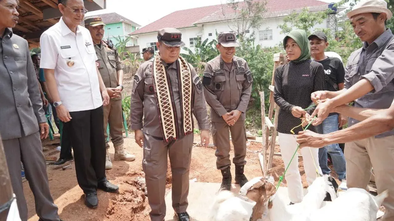 Korban Kekerasan Terima Rumah Harapan Dari Kejari Pringsewu