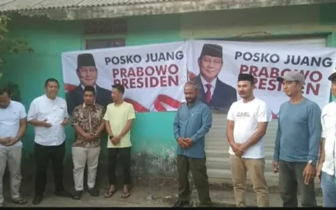Politsisi Gerindra Resmikan Posko Juang Prabowo Presiden 2024 di Tanah Bumbu
