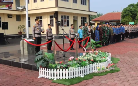 Kapolres Lebak Pimpin Apel Gelar Pasukan Operasi Mantap Brata Maung 2023-2024