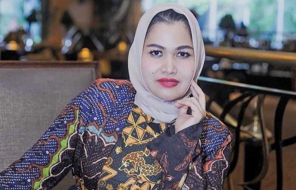 Penyanyi Dan Aktris Camel Petir Siap Kembali Ke Dunia Hiburan