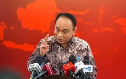 Pemerintah Akan Bersihkan Judi Online dari Ruang Digital