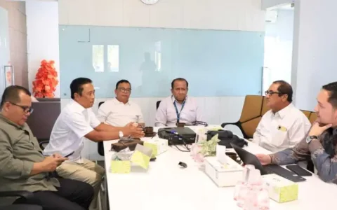 Tim Terpadu Sosialisasikan Pembebasan Lahan Zona Merah