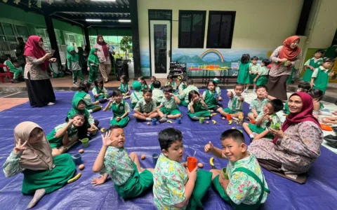 Imunisasi Polio dan Gerakan Aksi Bergizi di KB/TK Al-Chasanah