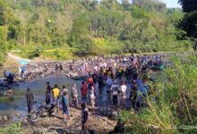 Tidak Mendapatkan Perhatian Pemerintah, Ratusan Warga Cianjur Gotong Royong Bangun Jalan Dan Jembatan